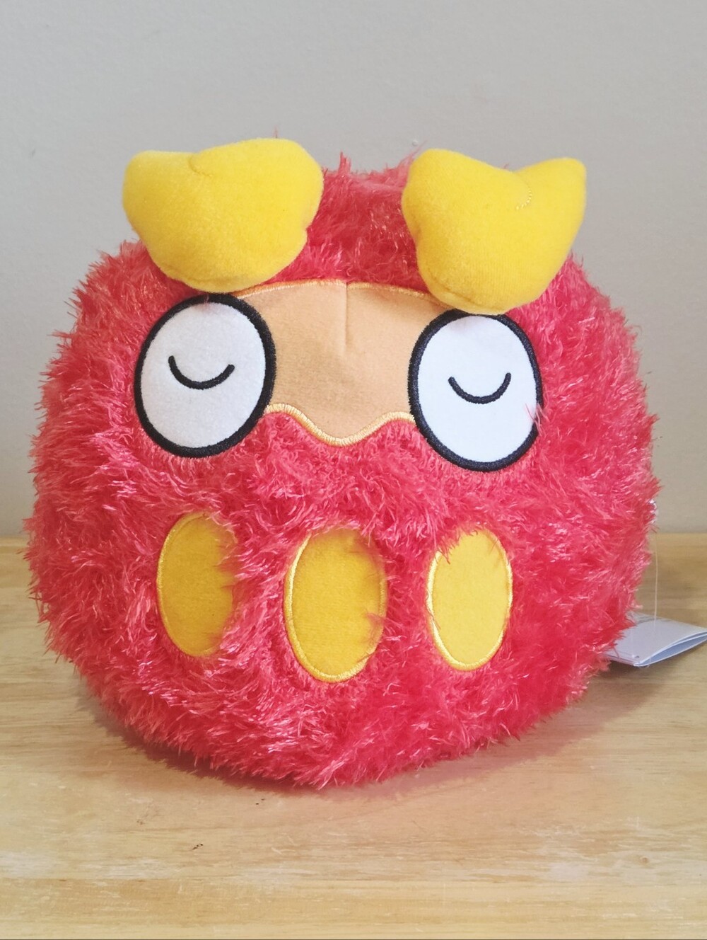Pokémon Mofugutto Kutsurogi Time - Darumaka Fuzzy 7.5" Plush Toy